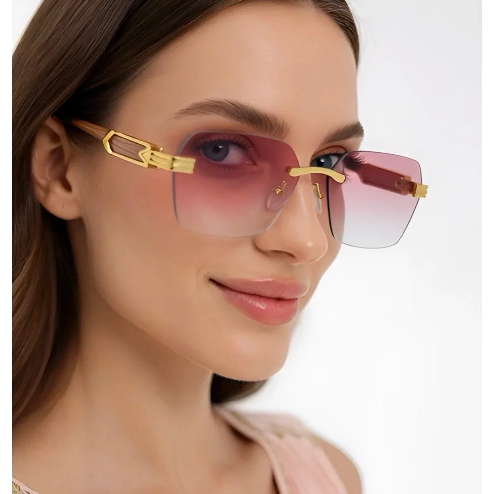 Classy Women Fashion Sunglasses‎ Female Square Gold Frame Trendy Eyewear Ladys